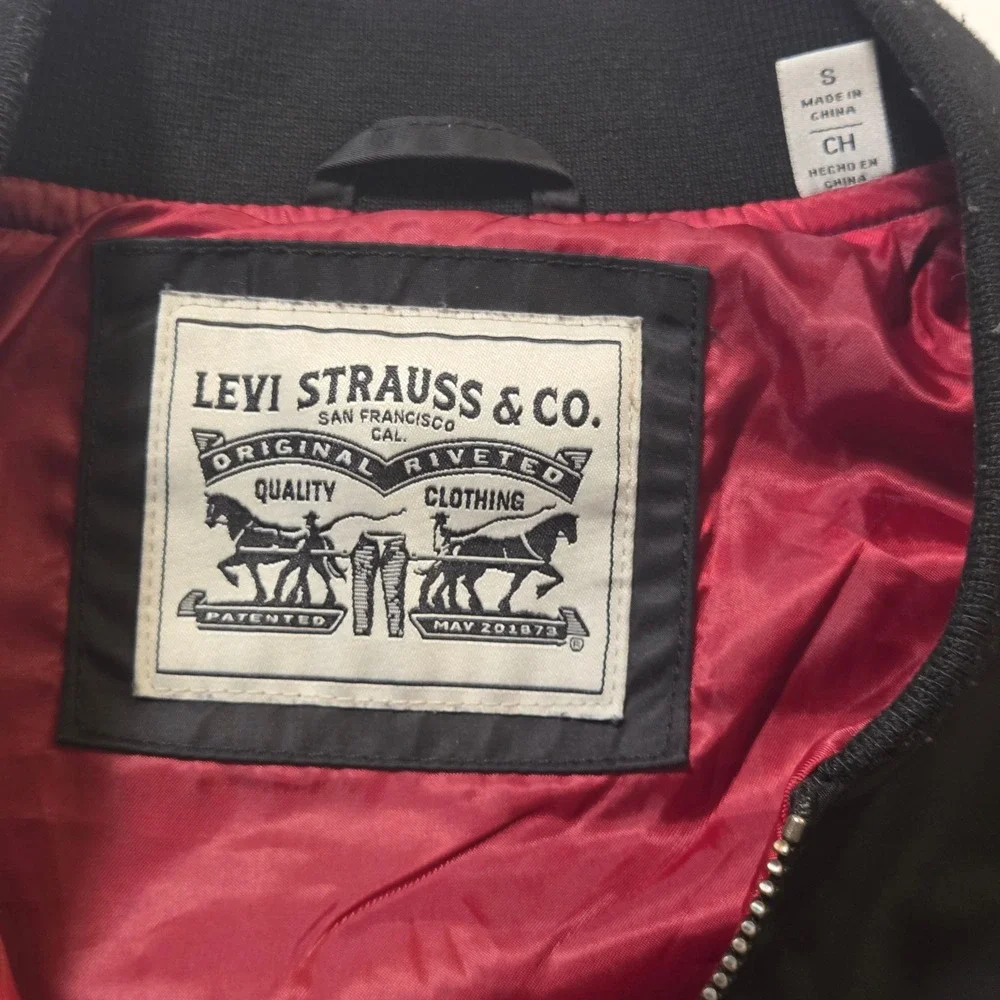 Levis Mens Black Bomber Jacket Flight MA-1 Style Red Lining Small